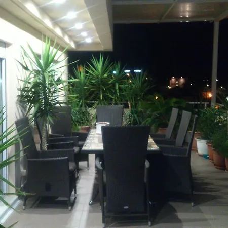 Penthouse Magic View 珀德垂那