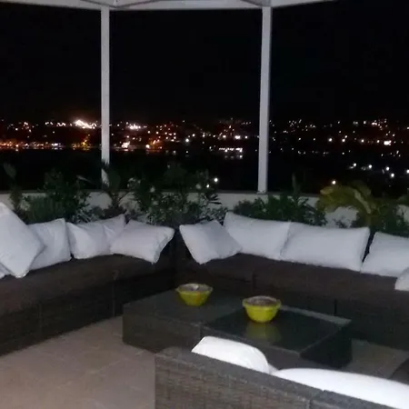 Penthouse Magic View 珀德垂那